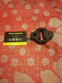 Uitlaatrubber Nissan 20650-50Y00 Gebruikt.