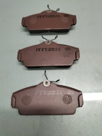 Remblokset vooras Nissan Almera N16 41060-BM525 Origineel. 3 stuks, (incompleet)