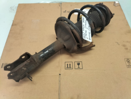 Veerpoot linksvoor Nissan Almera N16 54303-BN428 + 54010-BN301 Gebruikt Lichte Schade.