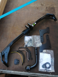 Tow bar Nissan Qashqai J12 KE500-6U500 Original.
