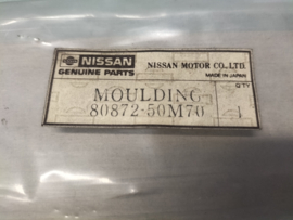 Sierstrip portier rechtsvoor Nissan Sunny N13 80872-50M70 Orgineel.