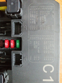 Controller unit / zekeringenkast Nissan Juke F15 284B7-1KA0A