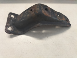 Montagesteun motorblok rechts Datsun Cherry E10 11232-M0200 Gebruikt.