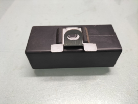 Versterker raambedieningssignaal Nissan 28516-89900 C32/ M11/ Y60 Gebruikt.