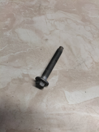 Bolt Nissan 11063-00Q0F type 2 Used part.