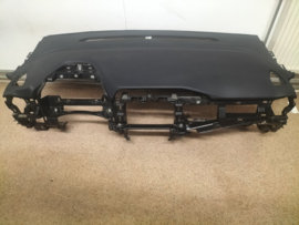 Dashboard Nissan Micra K14 68200-5FA4A Gebruikt.