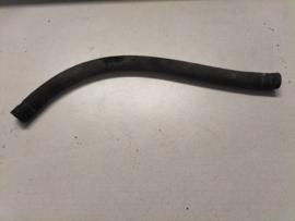 Benzineslang 220mm Nissan 02187-52221 K11/ P10/ Y60 Gebruikt.