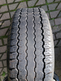 Stalen wiel 7J X 15 met Bridgestone Dueler H/T band 235/75R15 40300-7F000