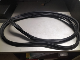 Achterkleprubber Nissan Micra K14 90830-5FA5B Gebruikt.