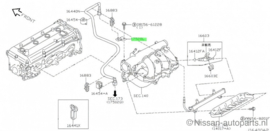 Bracket-fuel hose QR20DE Nissan 17520-WE000 P12/ T30 Used part.