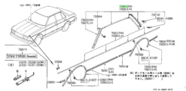 Sierlijst rechtsvoor Nissan Bluebird 910 76812-W1125 Incompleet.  Origineel.