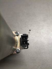 Motor raambediening linksvoor Nissan 80731-8F325 C23/ R20 Origineel.
