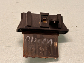 Heater resistor Nissan Micra K11 27150-41B00 Used part.
