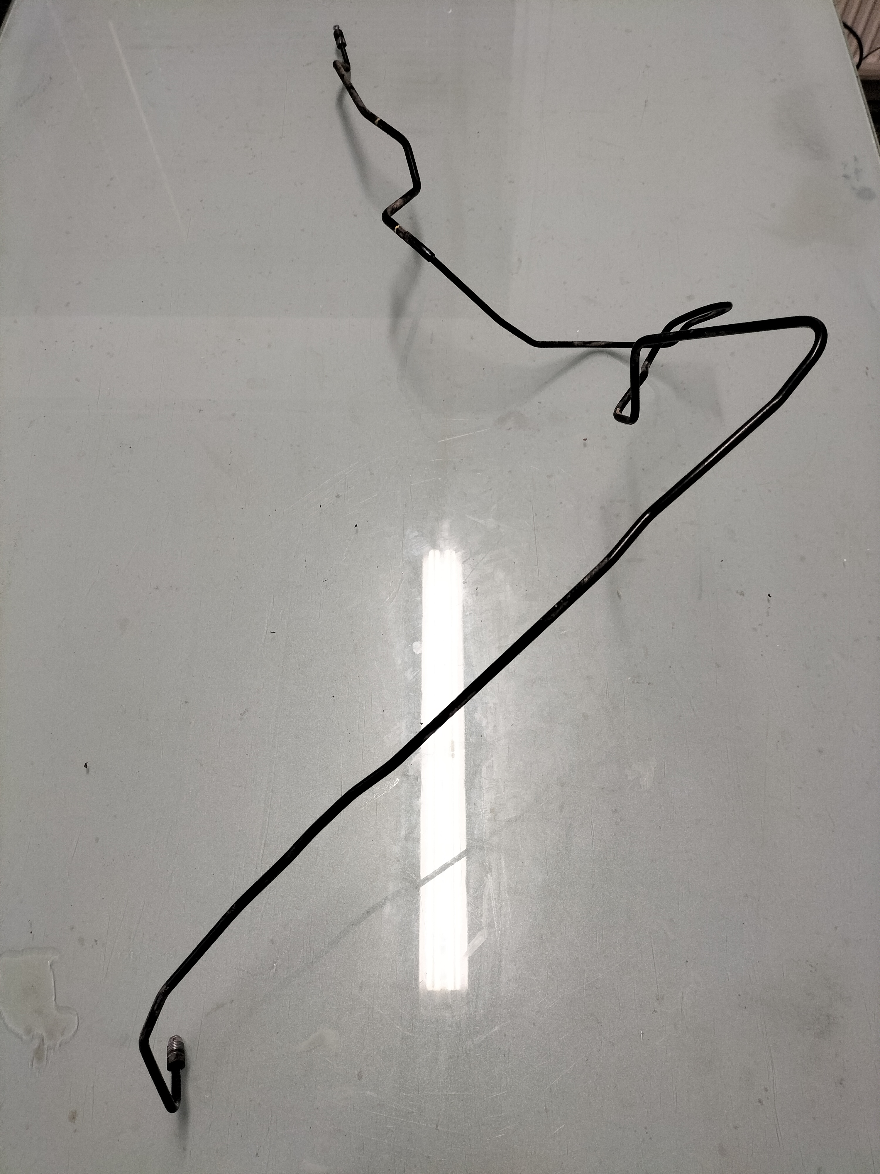 Remleiding linksachter Nissan Micra K14 46283-5FN5A Gebruikt.