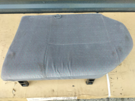 Achterbankzitting links Nissan Micra K11 SLX 88350-97B00 Gebruikt.