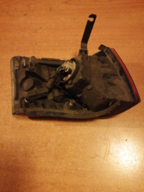 Knipperlicht links Nissan Sunny N13 B6135-60M00 ( IKI 5162A) Gebruikt.