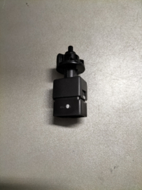 Remlichtschakelaar Nissan Pixo UA0 25320-4A00A Origineel.