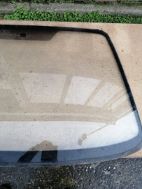 Voorruit Nissan Micra K11 72712-4F100 helder. Gebruikt.
