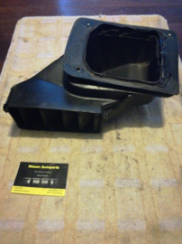 Ventilatierooster rechts Nissan Bluebird T72 76804-Q9500