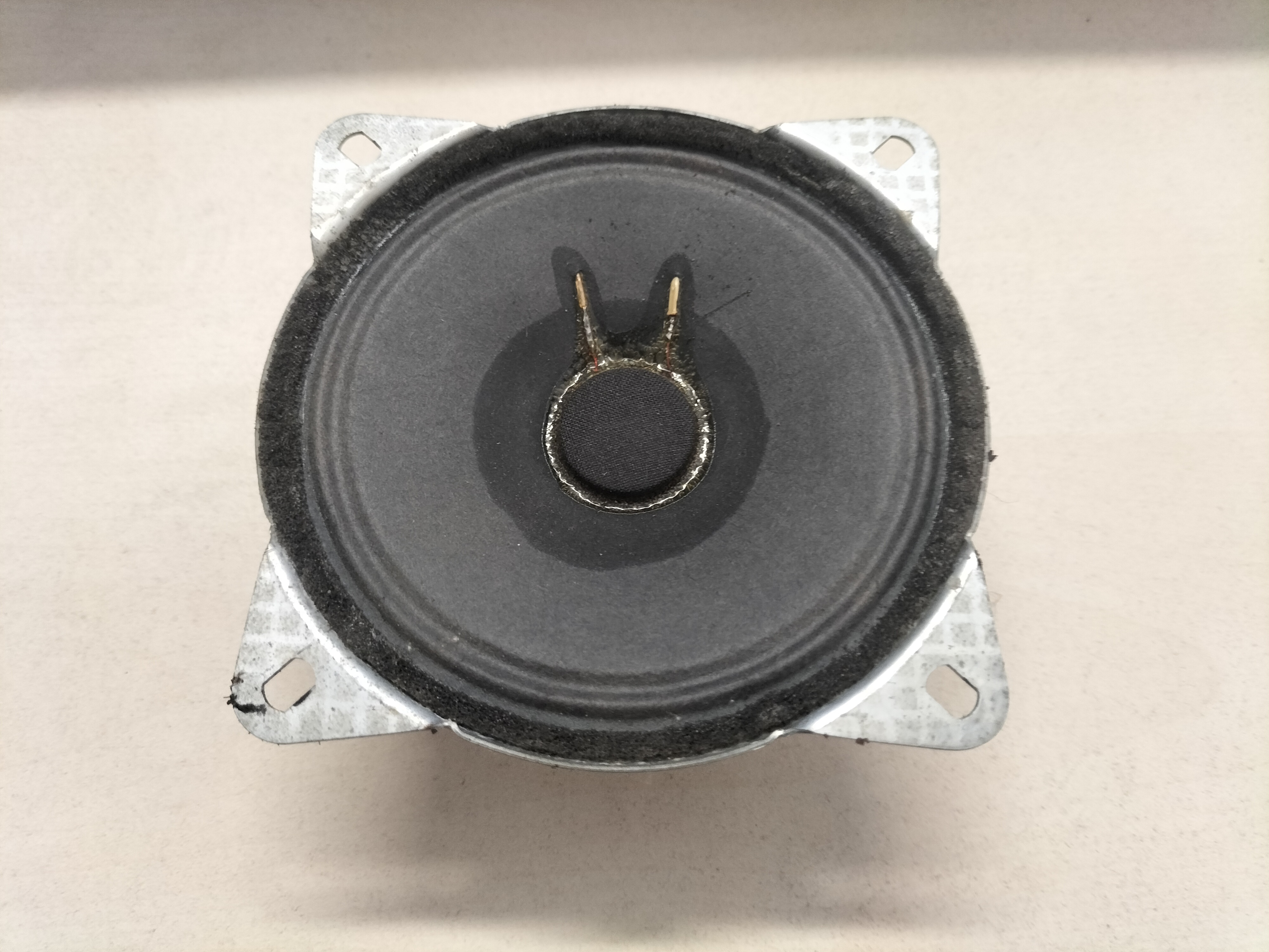 Speaker dashboard Blaupunkt Datsun Cherry E10 (Subtitute 27933-M0200/ 27933-M0700) Used part.