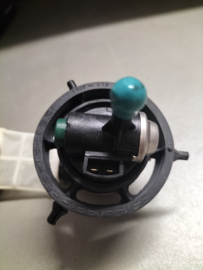 Pump fuel Nissan Urvan E24 17042-11E17 Original.