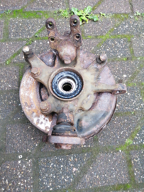 Wielnaaf rechtsvoor Nissan Terrano2 R20 40014-7F011 + 40202-7F031