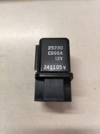 Relais Nissan 25230-C996A Origineel.