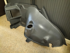 Kofferbakbekleding links Nissan Micra K10 84951-22B00 Gebruikt.
