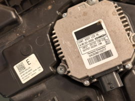 Koplamp links Nissan Leaf ZE0E 26060-3NL5A Gebruikt.