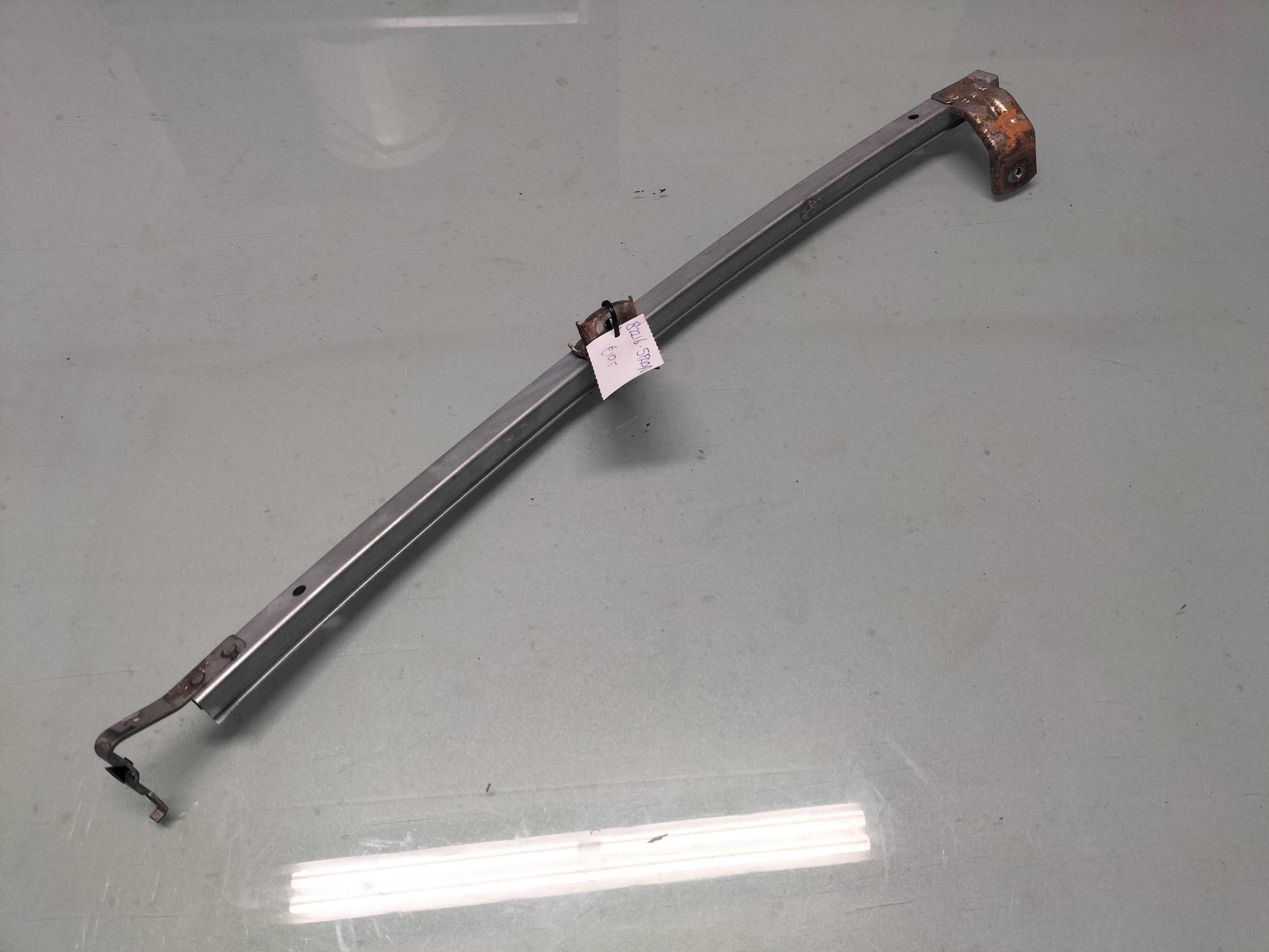 Bumperlijst Nissan Micra K14 82216-5FA0A Gebruikt