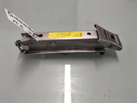 Jack Volkswagen 6Q0011031D used