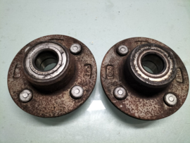 Hub rear Nissan Micra K11 43200-4F106 Used part.