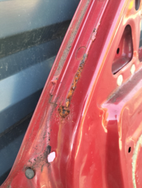 Portier rechtsvoor Nissan Micra K11 80100-0U830 (AP0) Gebruikt.