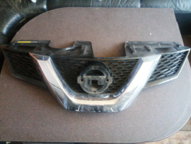 Grille Nissan X-Trail T32 62310-4CE0B (62310-4CE0A) Schade.