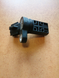 Nokkenaspositiesensor VQ23DE/ VQ35DE/ VQ40DE Nissan 23731-AL616 Nieuw.