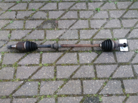 Aandrijfas rechts Nissan Micra CK12/ K12 39100-AY100