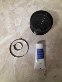 Aandrijfashoesset wielzijde Nissan 39241-5V125 CA33/ D22/ R50/ T30/ V10 Nieuw.