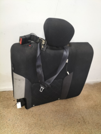Achterbankrugleuning rechts met veiligheidsgordel Nissan Micra K14 88600-5FB0A + 88842-5FA0A Gebruikt.