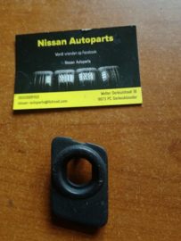 Afdekkap montagebout dashboard links Nissan Almera N16 68499-BM400