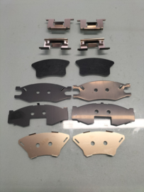 Hardware-kit front disc Brake pad Nissan 41080-09W29 Original