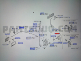 Deurslotvanger portier Nissan Bluebird T72 80570-Q9100 Gebruikt.