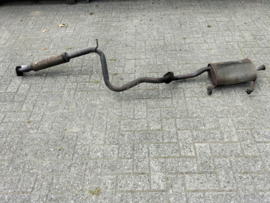Middendemper + einddemper Nissan Sunny N14 20100-57Y61 + 20030-65Y06 Gebruikt.