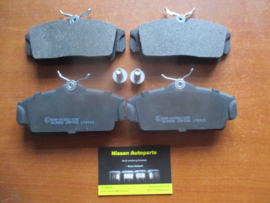 Remblokset vooras Nissan 41060-5M326 N16 / P11/ WP11 met ABS
