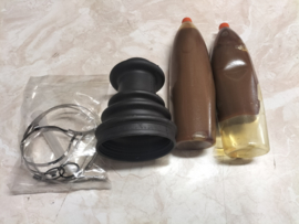 Aandrijfashoesset wielzijde Nissan Stanza T11 39241-D0128 Origineel.