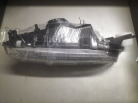 Koplamp rechts Nissan Almera N15 26010-1N826 Nieuw.