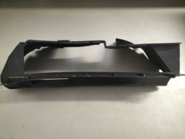 Air guide-radiator upper Nissan Micra K14 21578-5FA0A (21578-5FA5A / 7800553700) Used part, little damage.