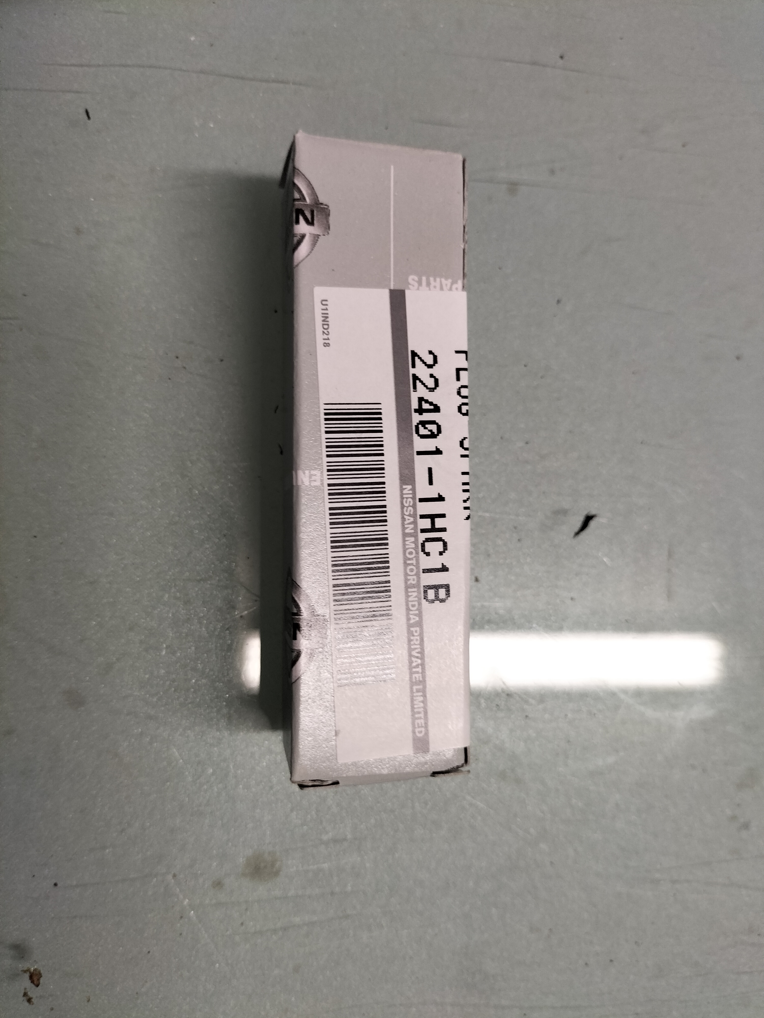 Spark plug Nissan 22401-1HC1B ( REA12WMB4 ) Original.