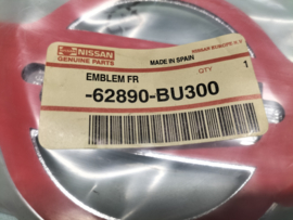 Motorkapembleem Nissan Almera Tino V10 62890-BU300 Origineel.