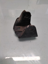 Motorsteunhouder Links Nissan Primera P12 11253-AU424 Gebruikt.