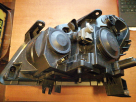 Koplamp rechts Nissan Qashqai J10 / JJ10 -2010 26010-JD90B Gebruikt.